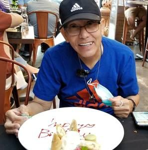 Meet your Posher, Efrain